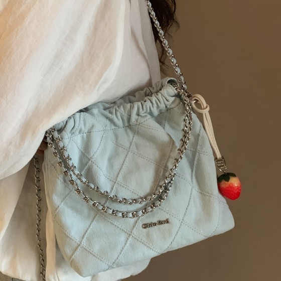 Fashion women's chain slanted backpack - retro envelope design