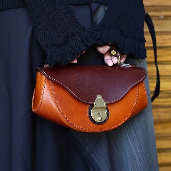 Fashionable retro brown crossbody bag with gold hardware and lining - perfect for commuting, shopping, and daily use, small crossbody bag