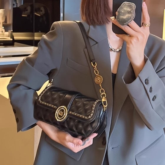 Niche Light Luxury Retro Underarm Bag for Women 2025 New High end Fashion Chain Stick Bag Single Shoulder Crossbody Bag